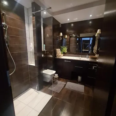 Apartmán Warta Lux Apartment, Self Check-in 24h, Free Parking