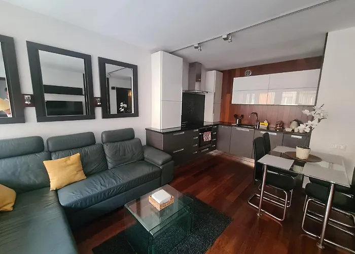 Warta Lux Apartment, Self Check-in 24h, Free Parking Апартаменты Познань